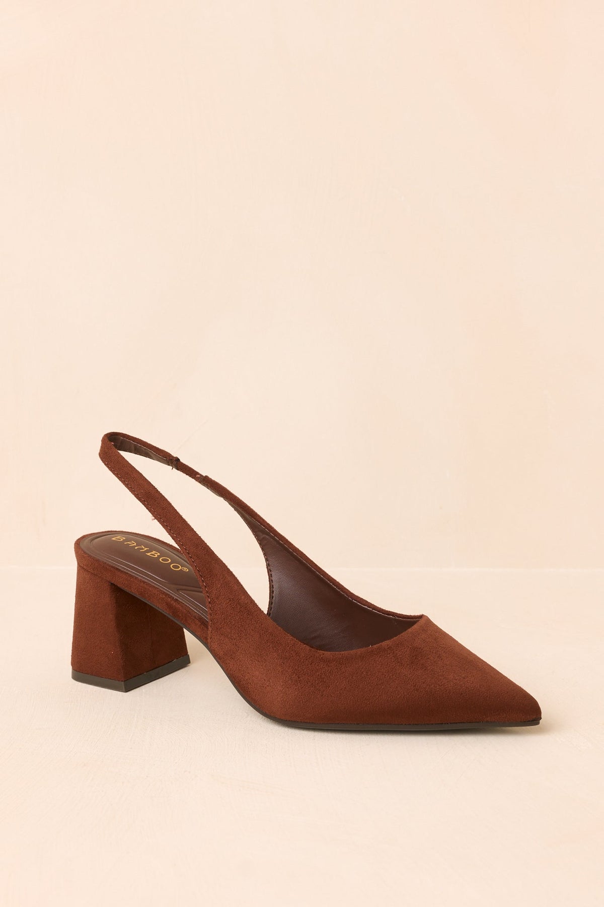Kahverengi Süet Görünümlü Arkadan Bantlı Blok Topuklu Ayakkabı