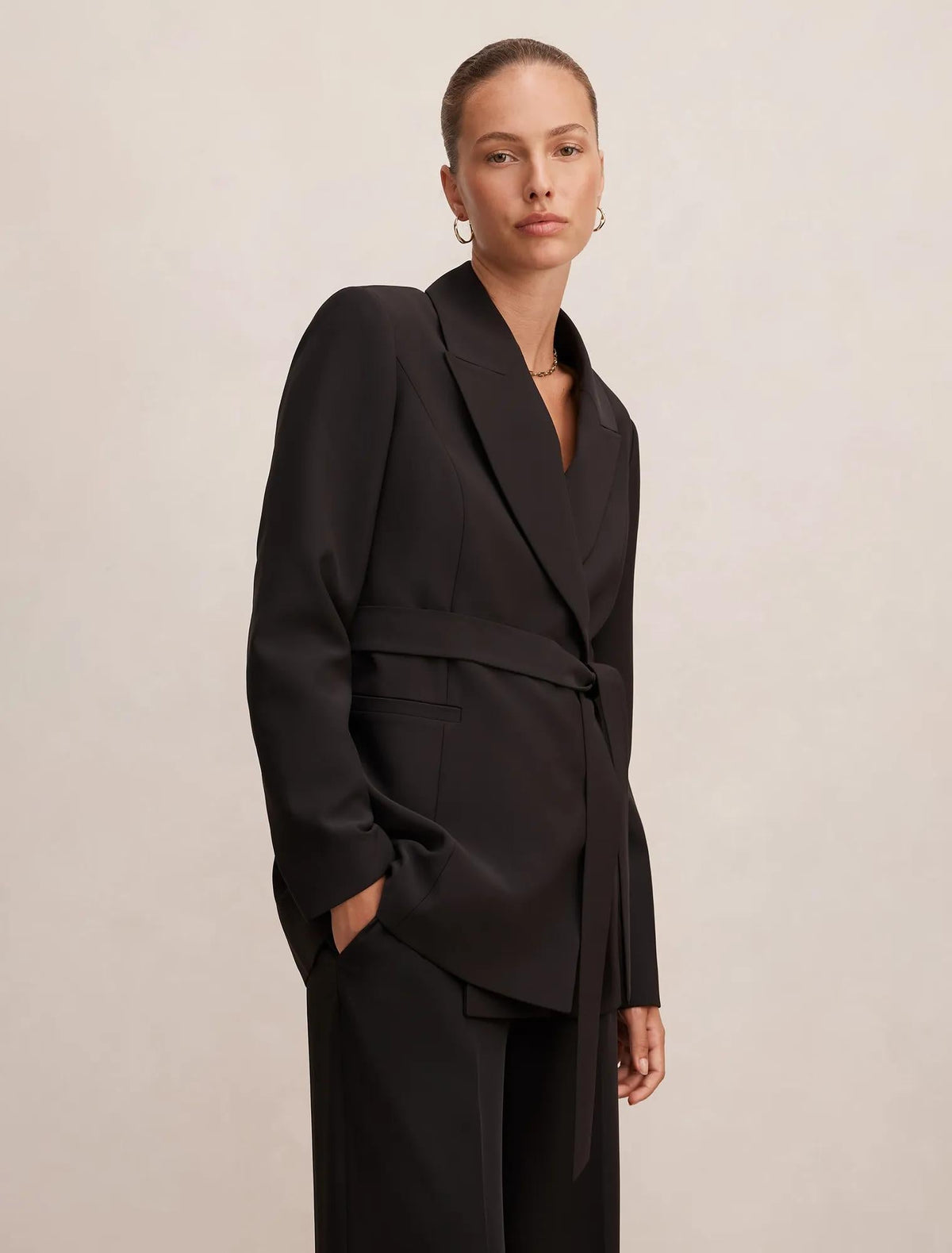 Bella Kemerli Blazer Ceket Siyah