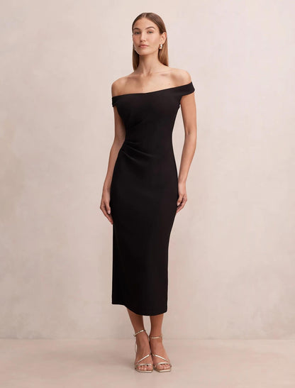Zaria Omuzları Açık Bodycon Midi Elbise Siyah