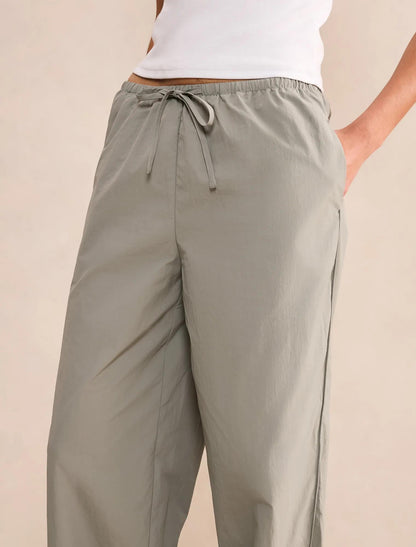 Billie Lastikli Bel Geniş Paça Pantolon Pale Zeytin Yeşili