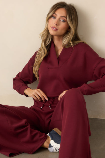 Bordo V Yaka Uzun Kollu Sweatshirt
