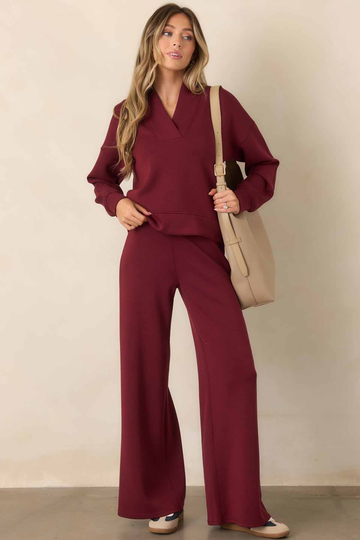 Bordo V Yaka Uzun Kollu Sweatshirt