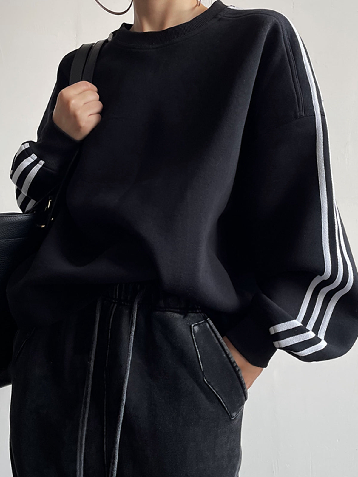 Büyük Boy Panel Sweatshirt
