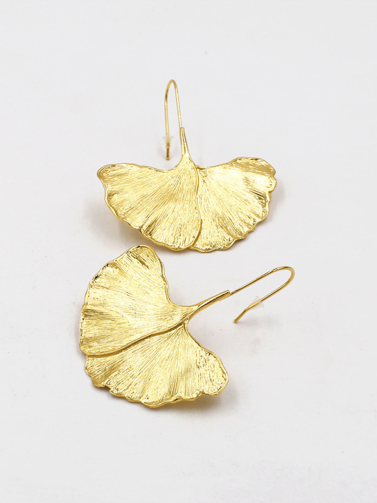 Ginkgo Yaprağı Küpeleri