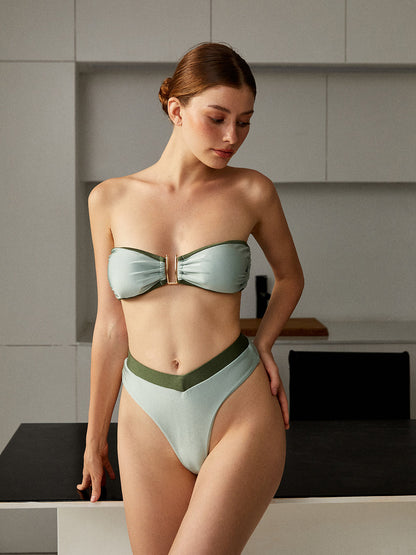 Straplez Kontrast Üçgen Bikini Takımı