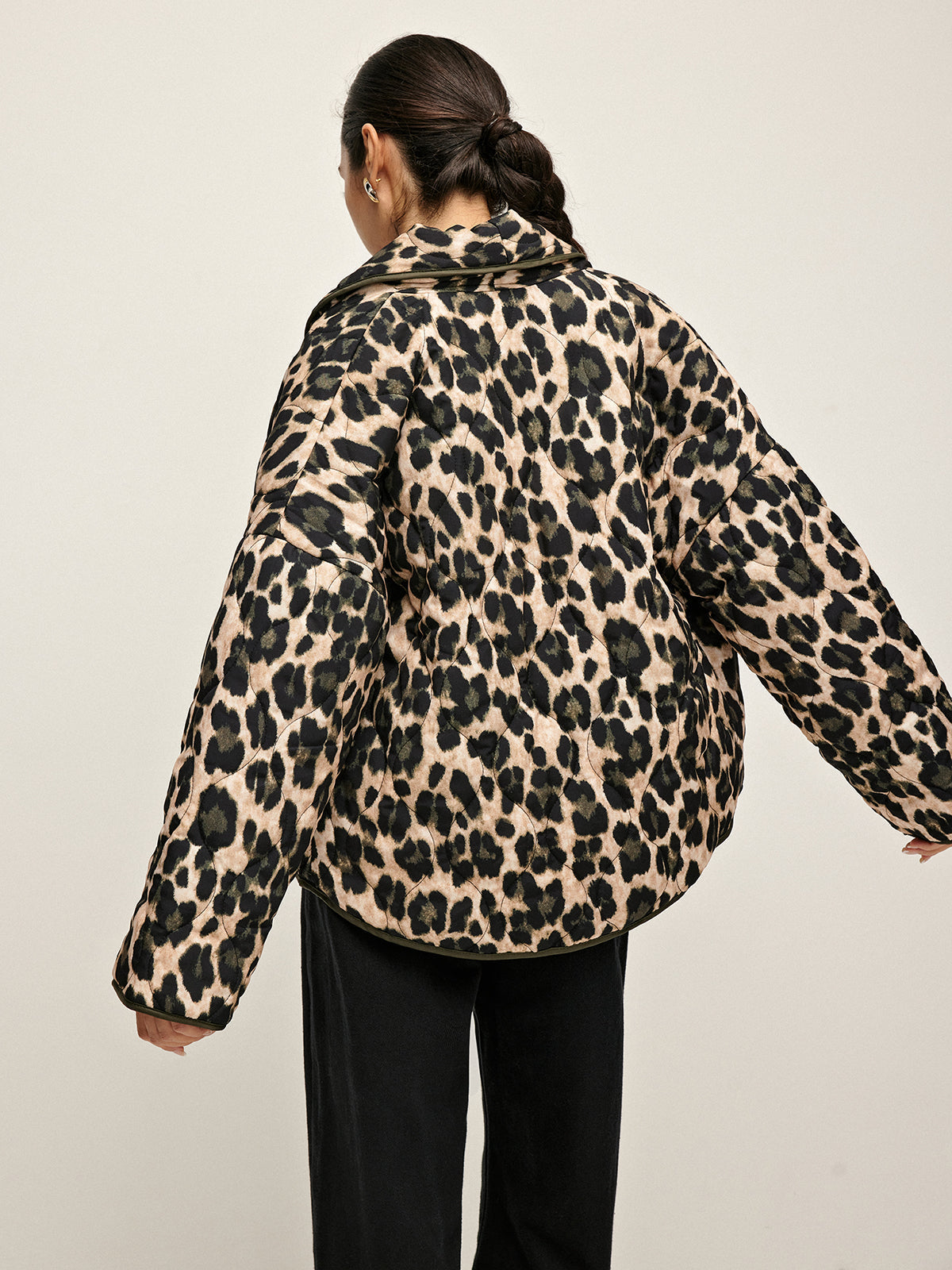 Leopar Desenli Yaka Kışlık Mont