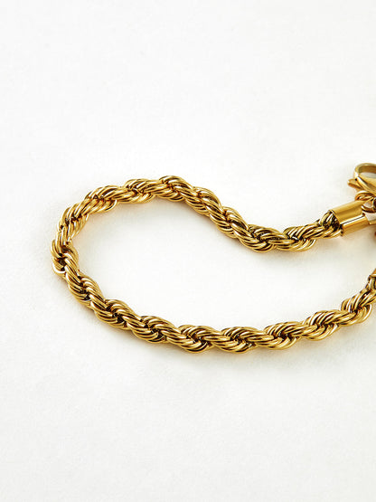 Minimalist Twist Bileklik