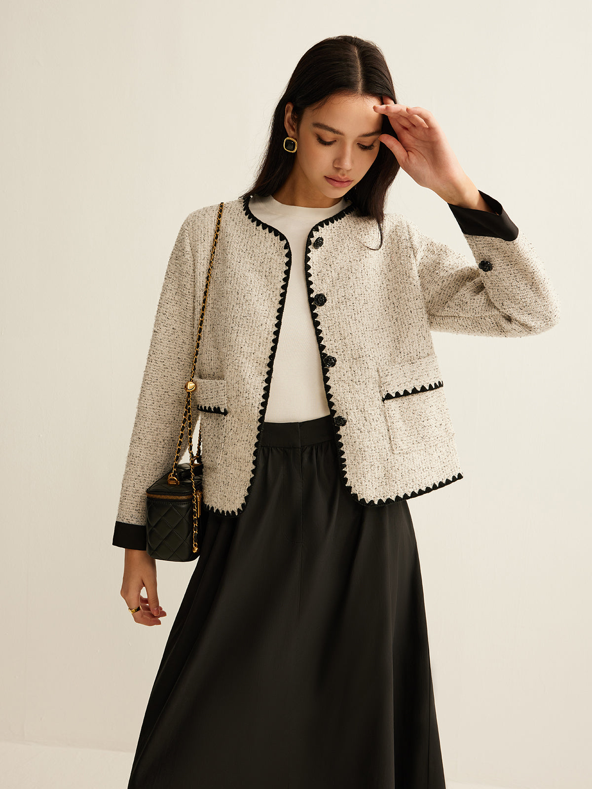 İşlemeli Tweed Kısa Ceket