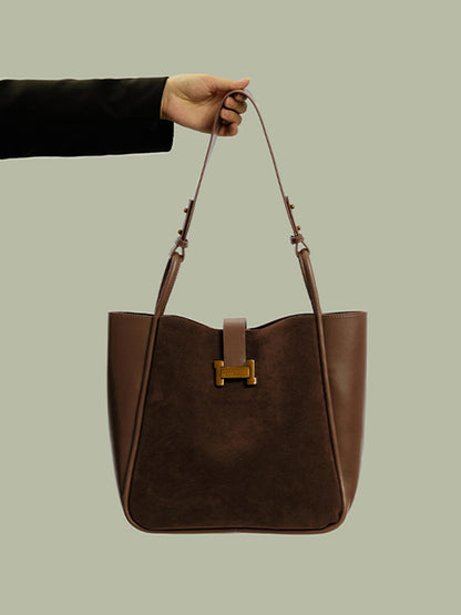 Metal Detaylı Panelli Tote Çanta