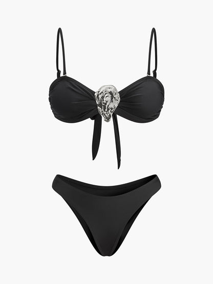 Metal Vurgulu Önden Bağlamalı Bikini Takımı