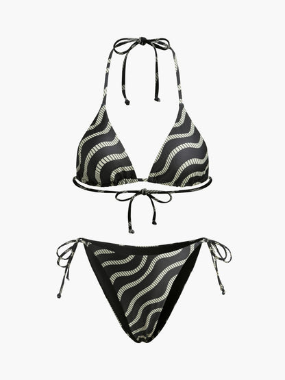 Dalga Desenli Üçgen Bikini Takımı