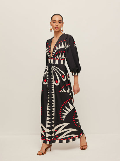 Boho Desenli V Yakalı Yırtık Elbise