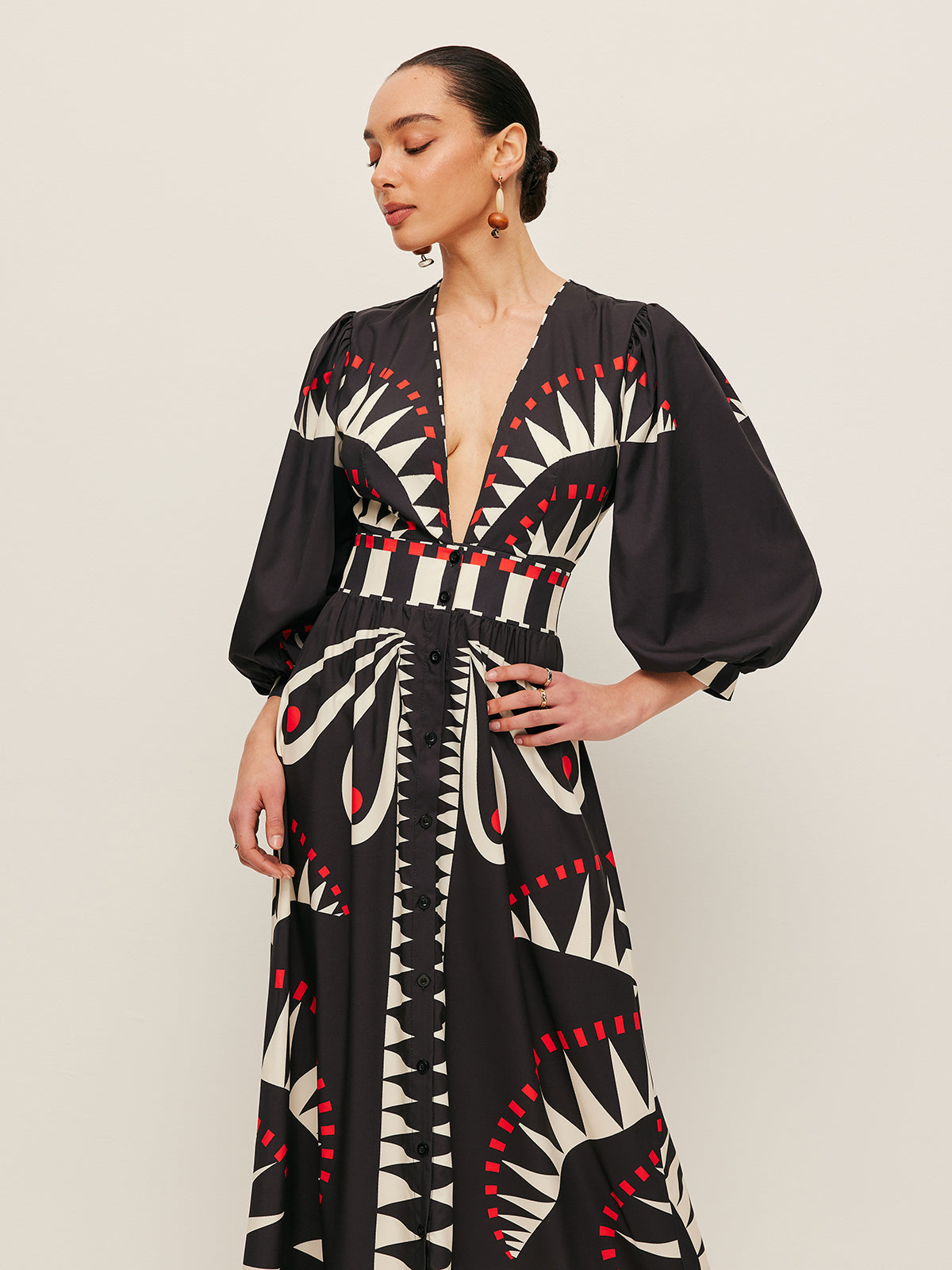 Boho Desenli V Yakalı Yırtık Elbise