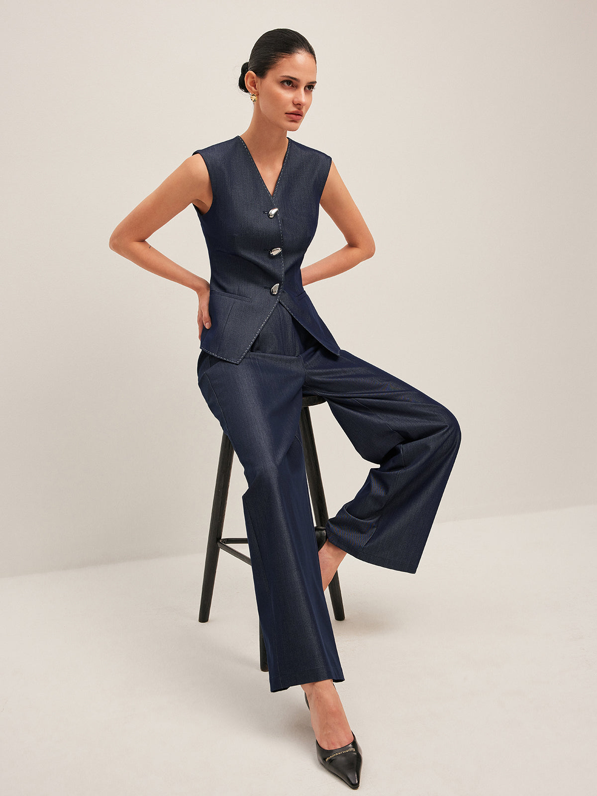 Kontrast Dikişli Düğmeli Peplum Yelek