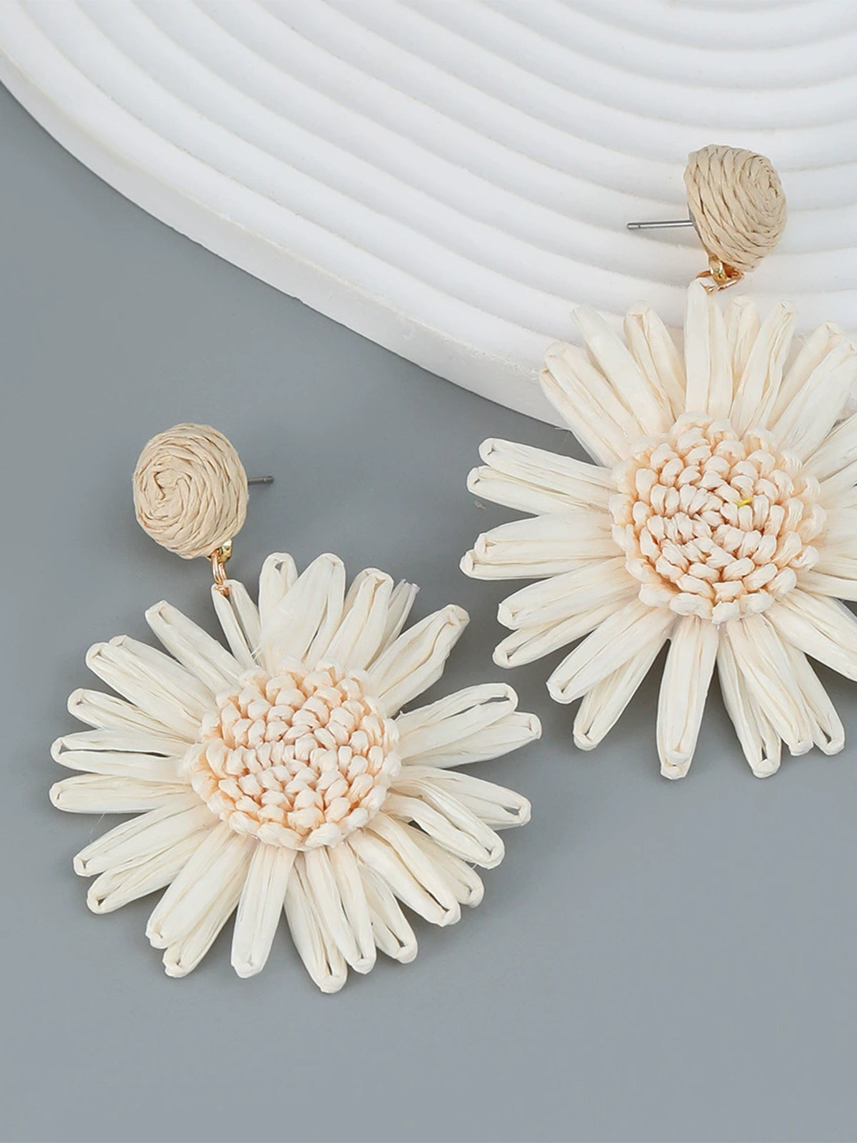 Raffia Çiçek Damla Küpeler
