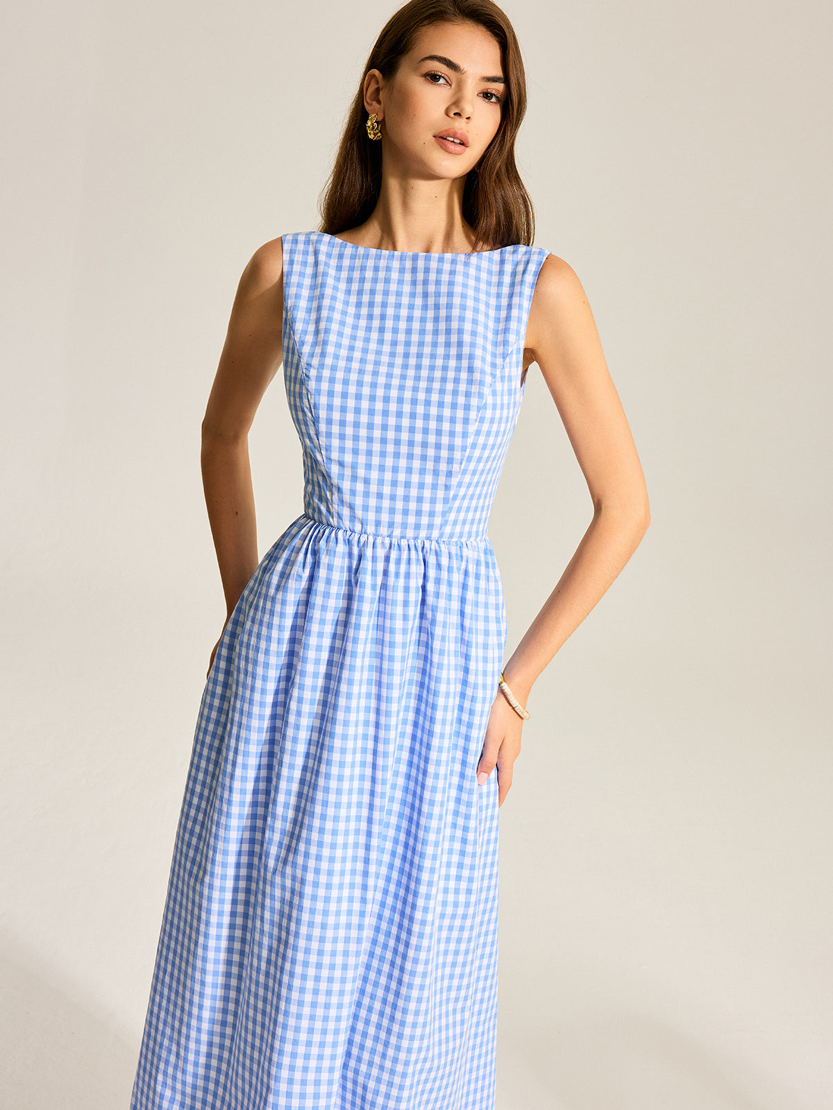 Sırtı Fiyonklu Gingham Kolsuz Elbise