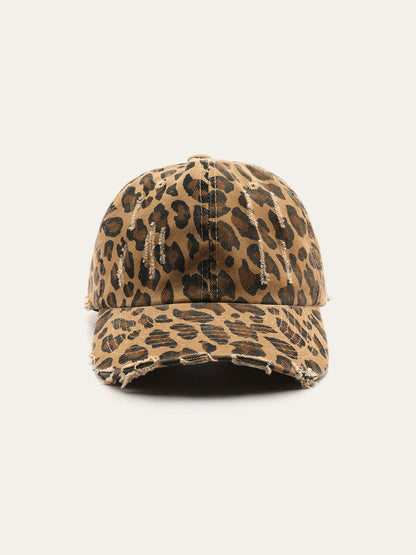 Yıpranmış Leopar Desenli Şapka