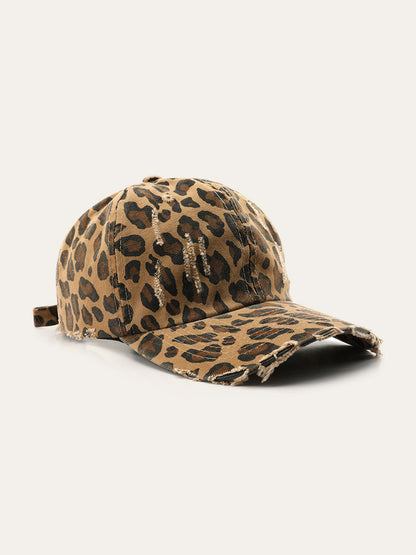 Yıpranmış Leopar Desenli Şapka