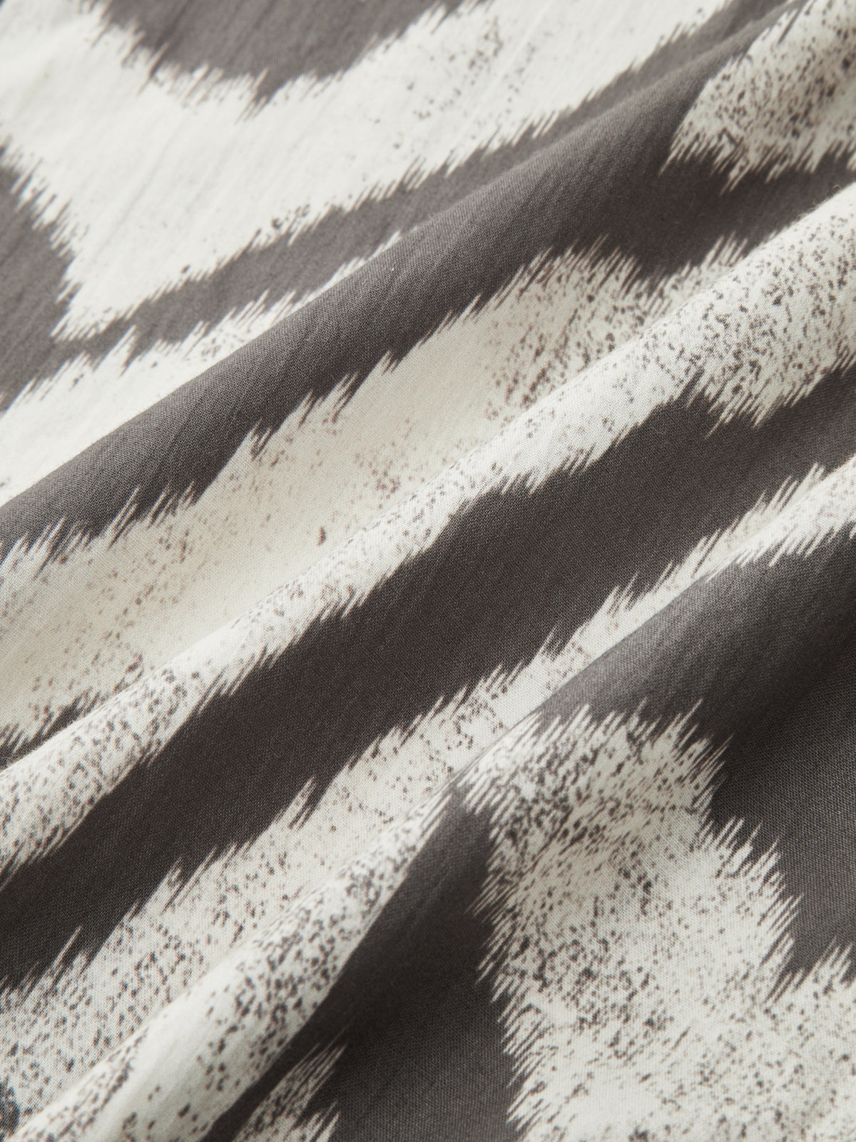 Zebra Desenli Paçası Büzgülü Pantolon