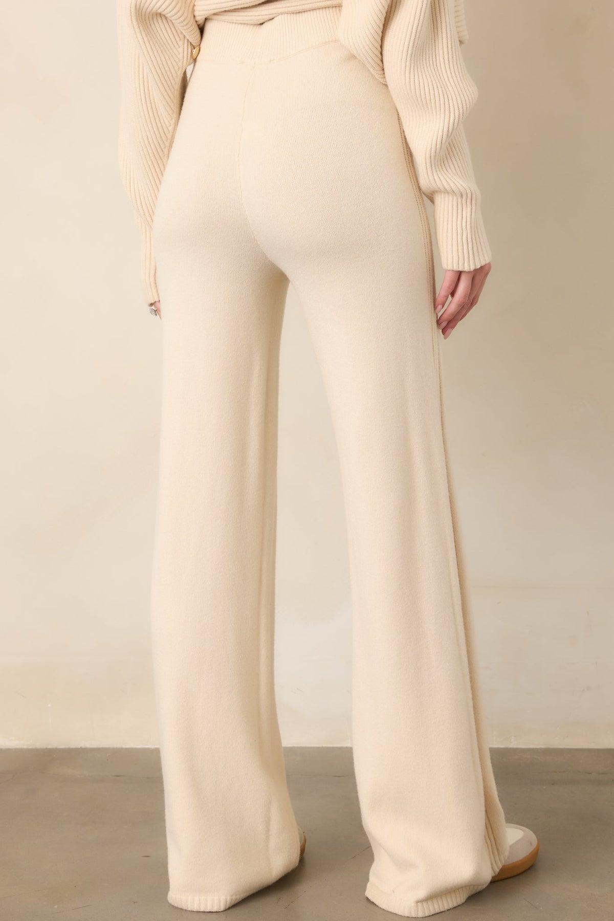 Bej Triko Bol Paça Pantolon