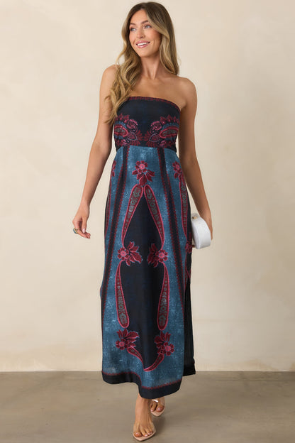 Lacivert Bordo Desenli Straplez Midi Elbise