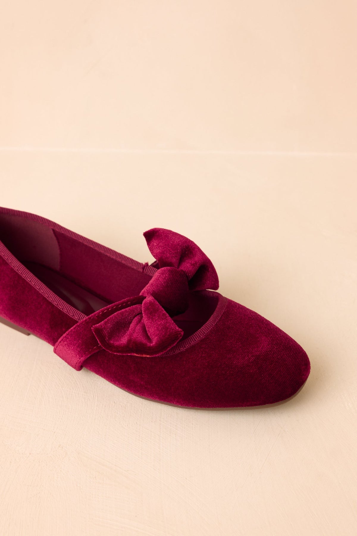 Bordo Kadife Fiyonklu Mary Jane Babet