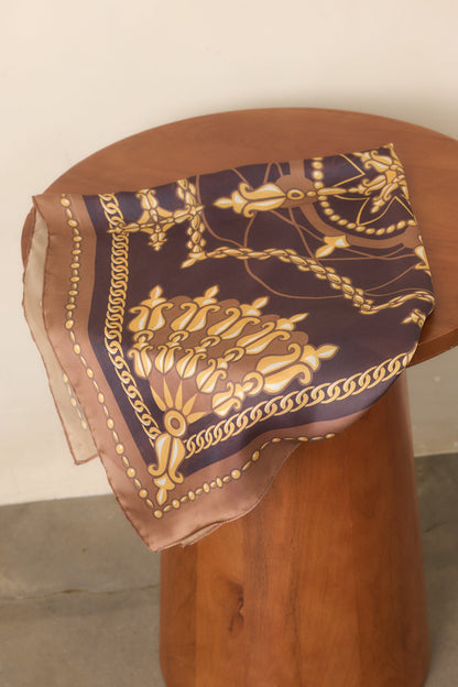 Camel Gold Zincir Desenli Kare Fular
