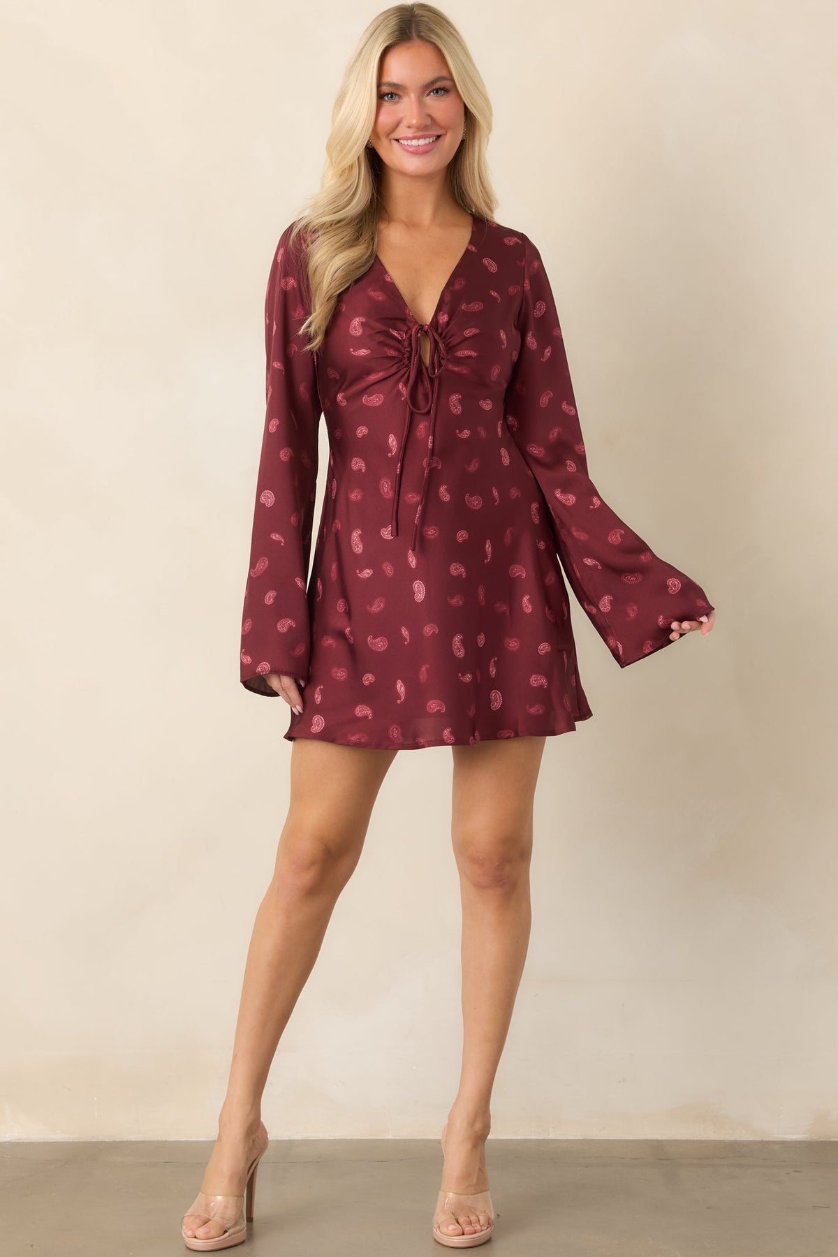 Bordo Şal Desenli Saten Uzun Kollu Mini Elbise