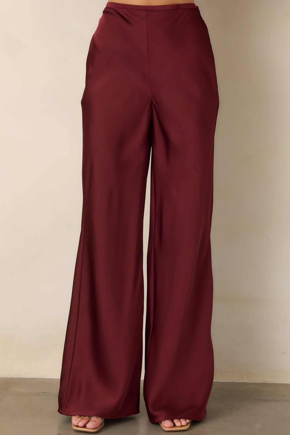 Bordo Saten Yüksek Bel Bol Paça Pantolon