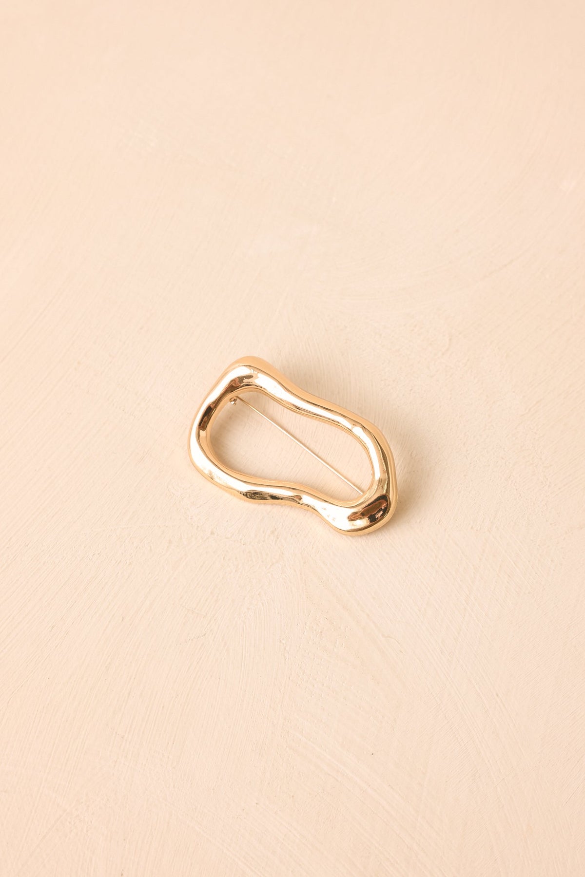 Gold Soyut Çerçeve Formlu Broş