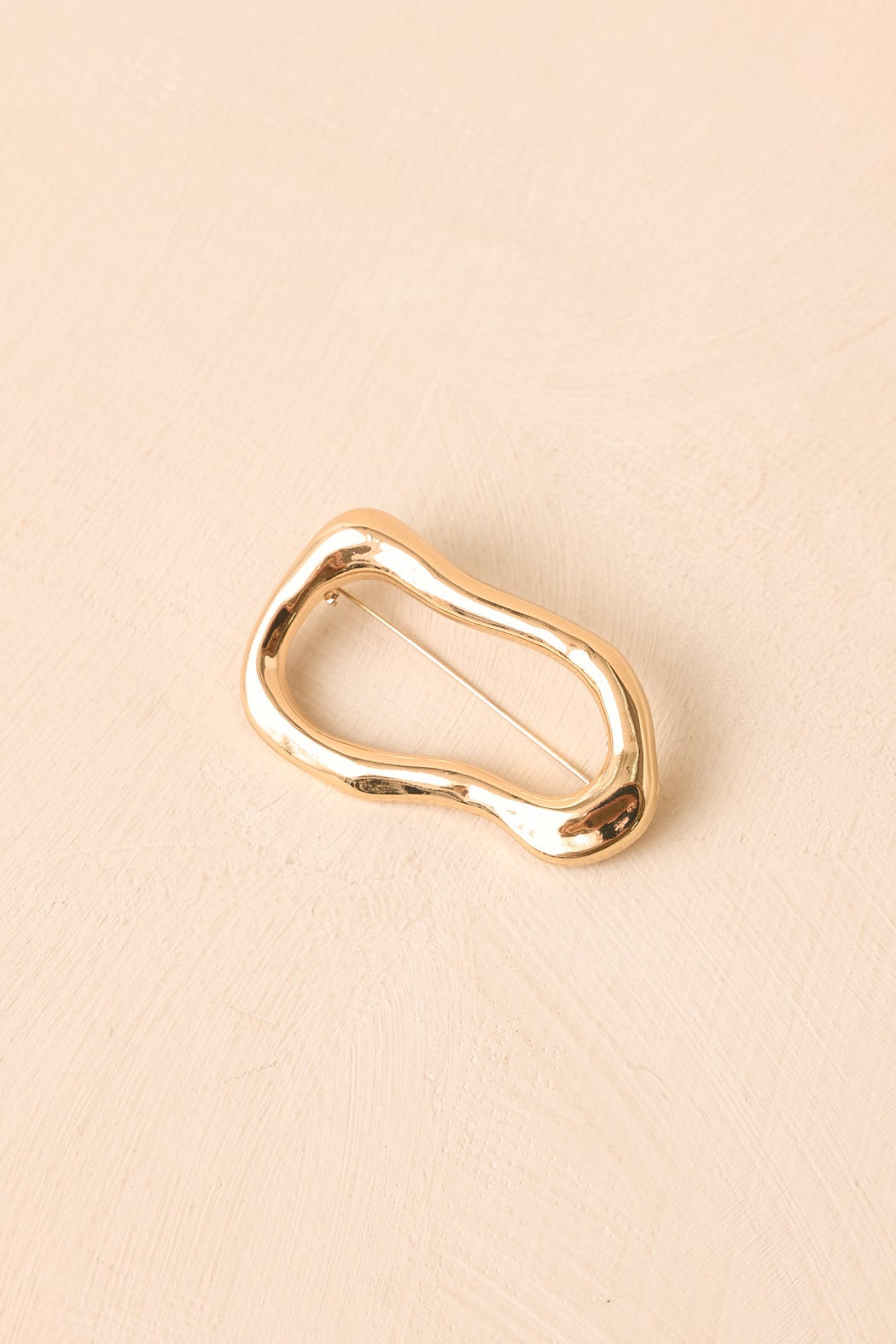Gold Soyut Çerçeve Formlu Broş