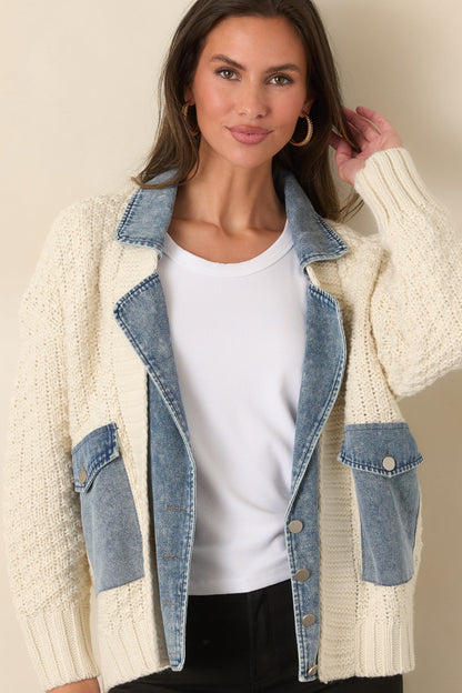 Ekru Triko Denim Detaylı Çıtçıtlı Ceket