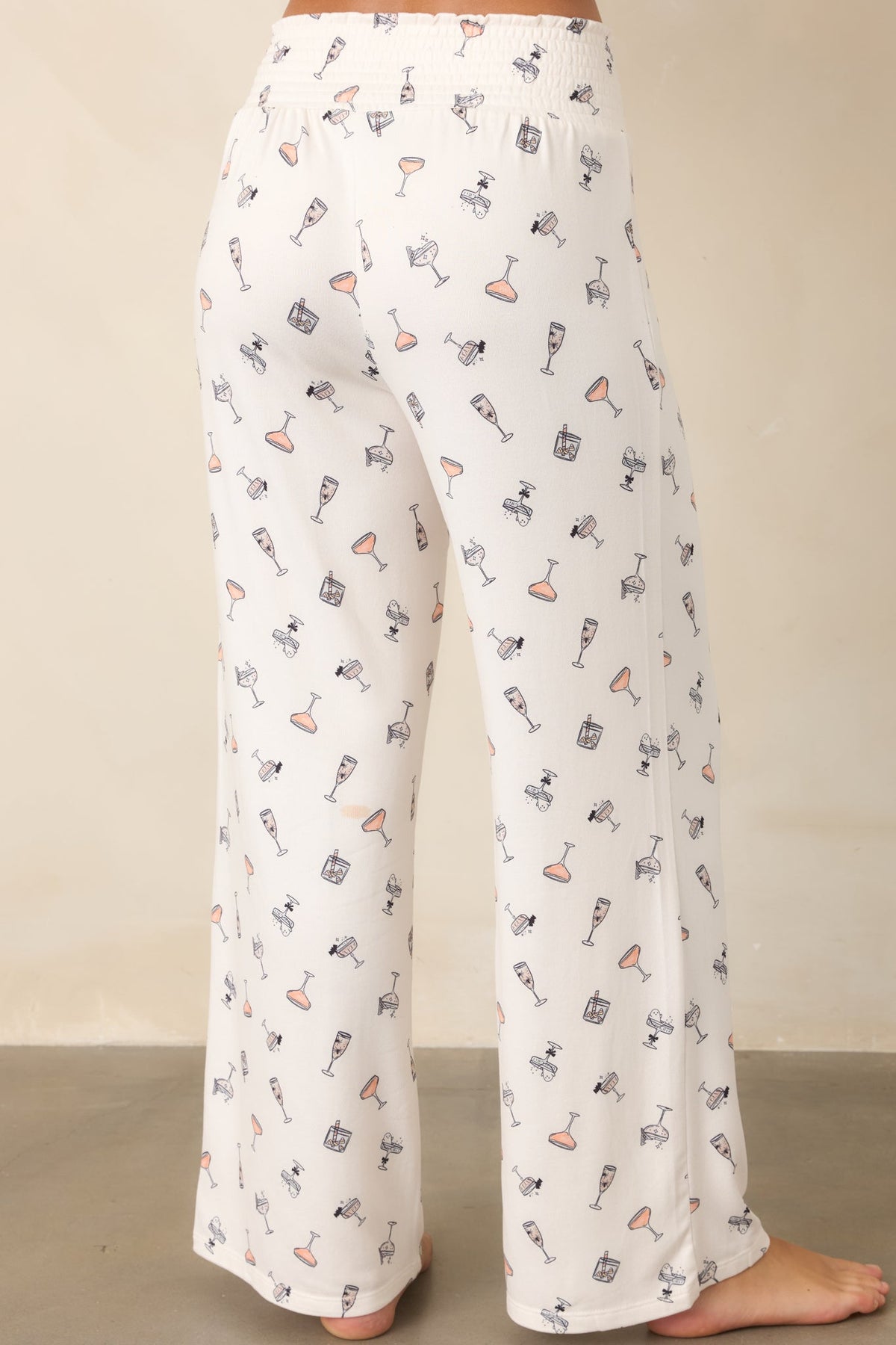 Ekru Kokteyl Desenli Bol Paça Pijama Altı