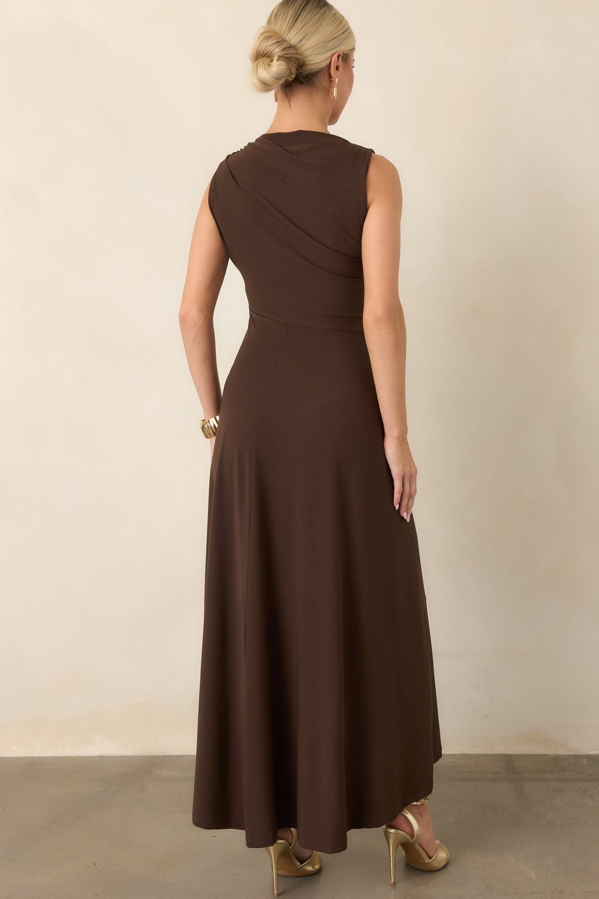 Çikolata Kahve Drape Detaylı Maksi Elbise