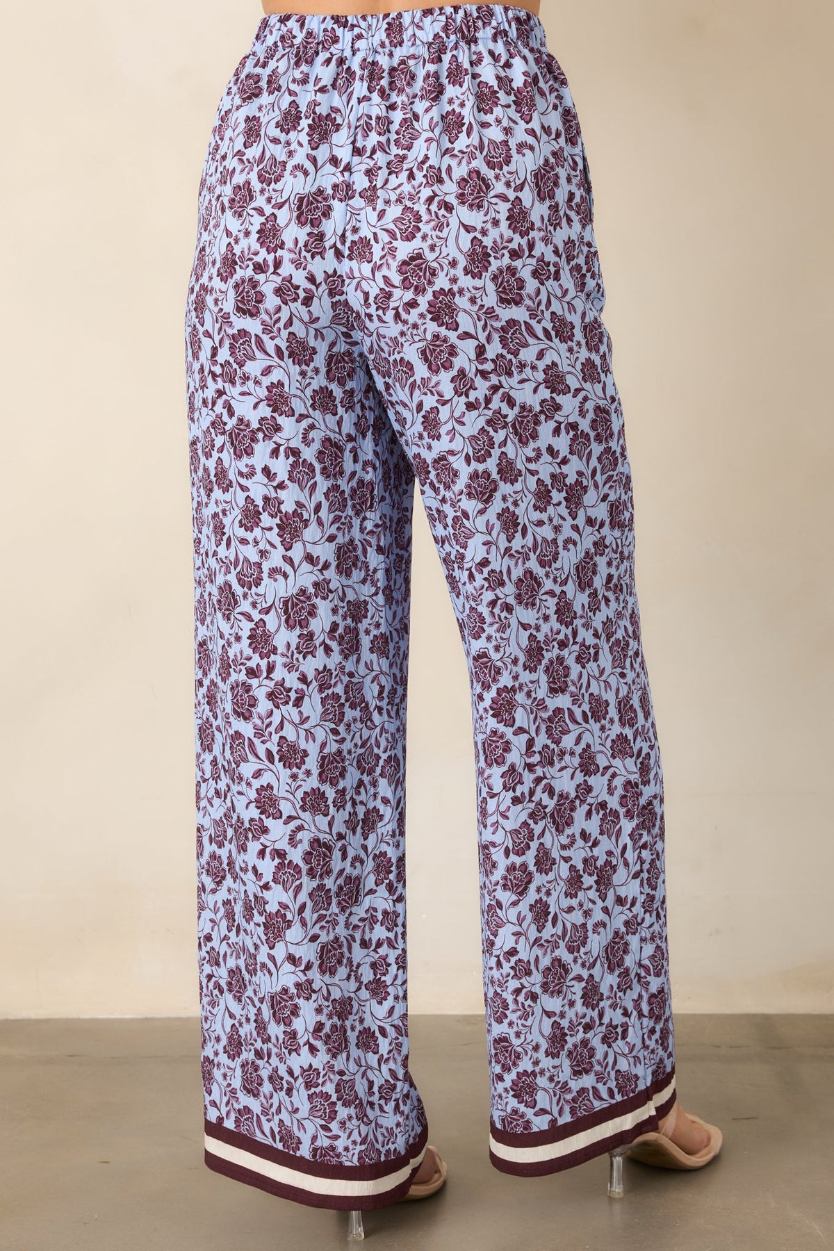 Lila Bordo Çiçek Desenli Bol Paça Pantolon