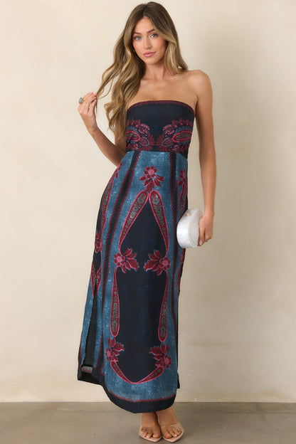 Lacivert Bordo Desenli Straplez Midi Elbise