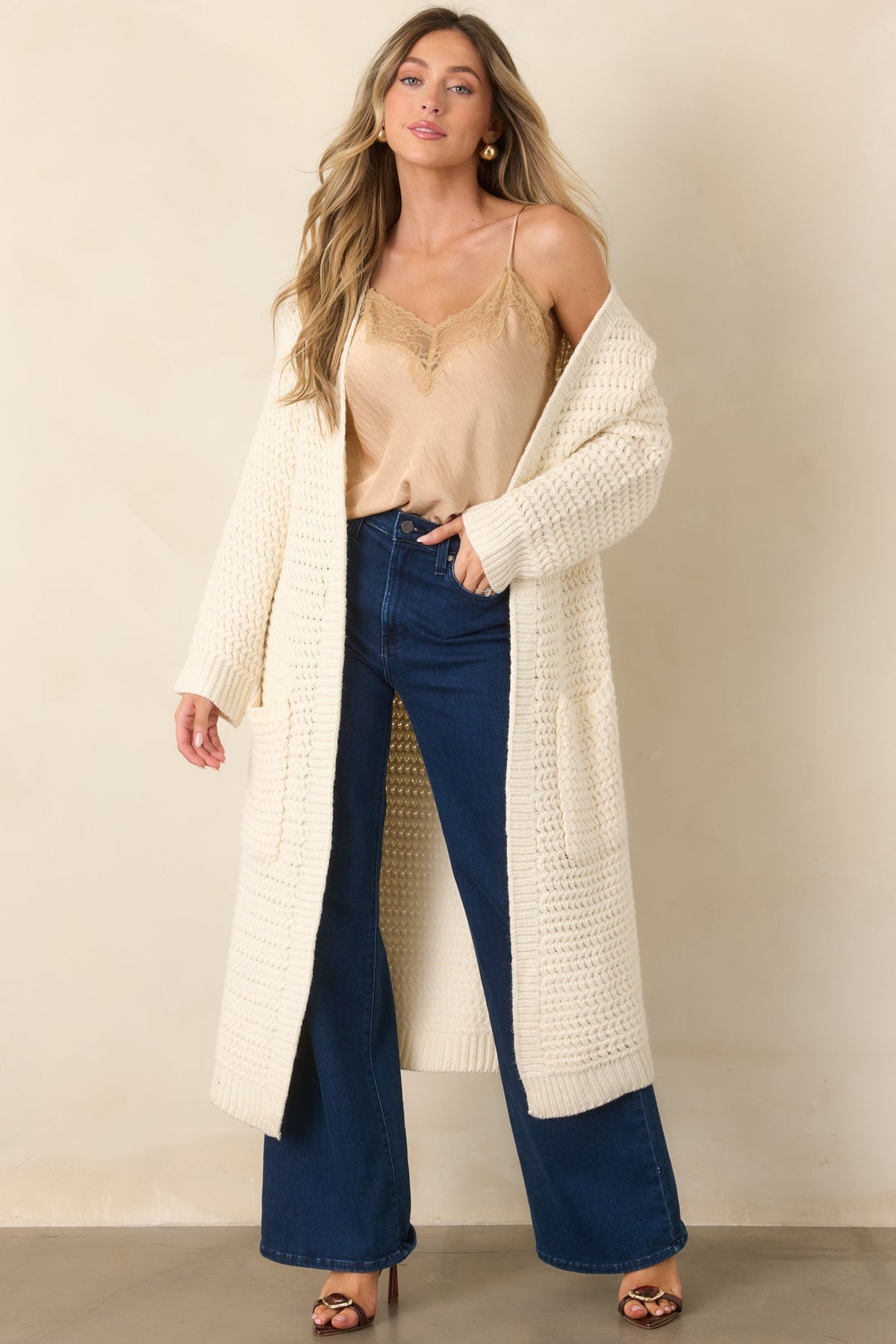 Taba Saten Dantel Kenarlı İnce Askılı Bluz