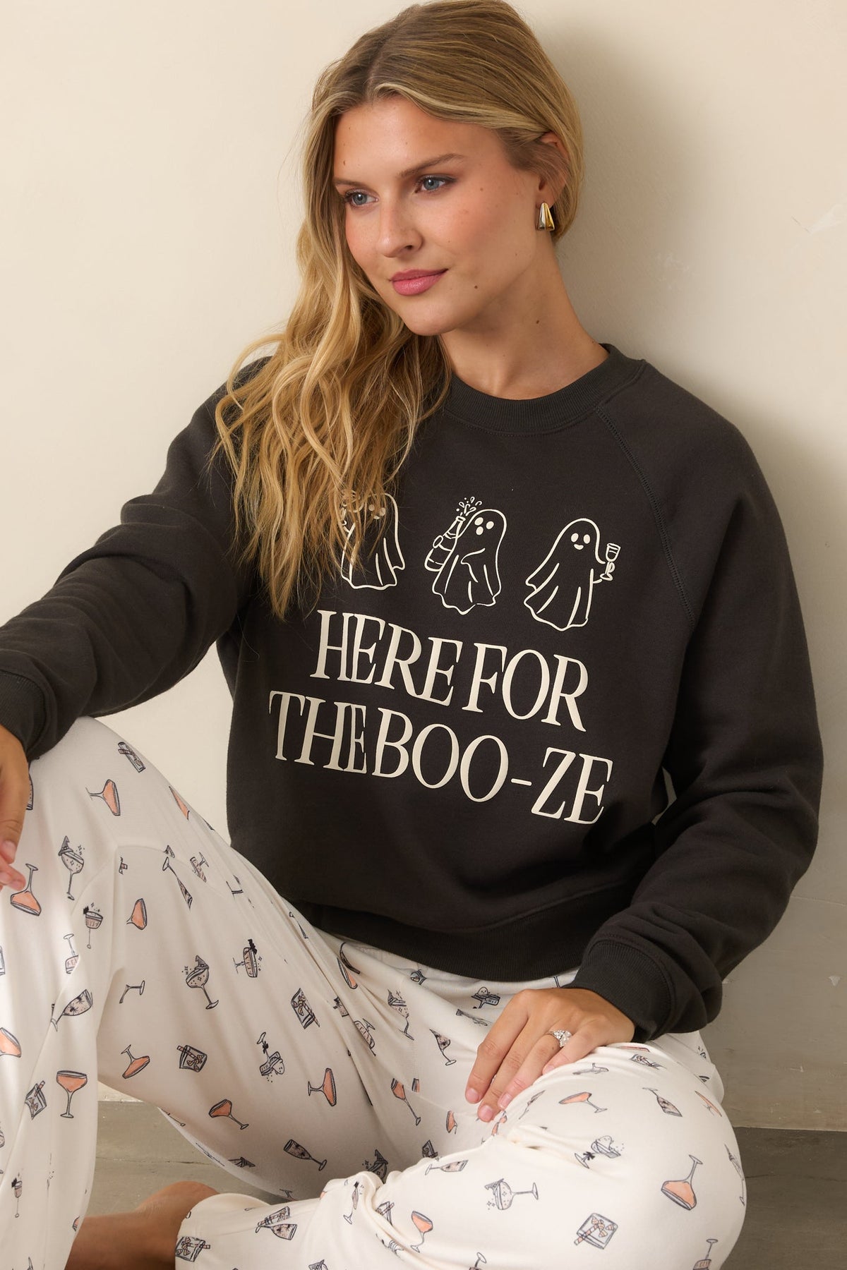 Yıkamalı Siyah Hayalet Baskılı Sweatshirt