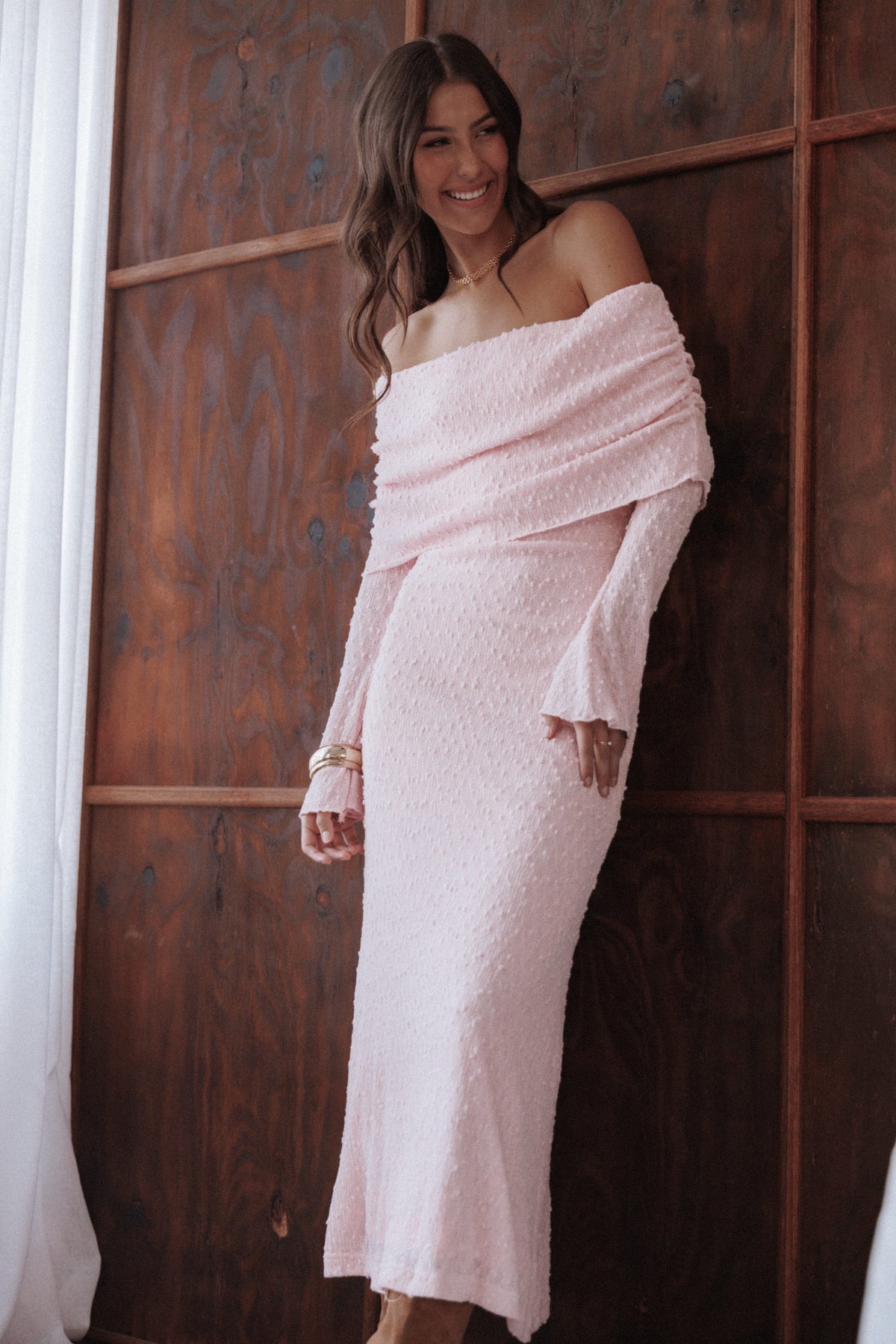 Wilma Pembe Omuzları Açık Midi Elbise